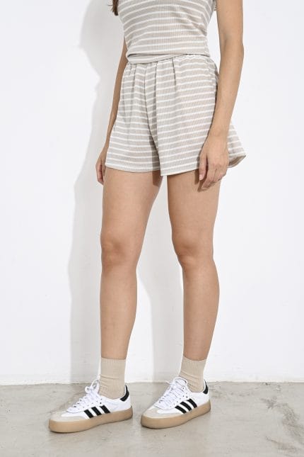 SHORT WAFFLE A RAYAS - Imagen 4