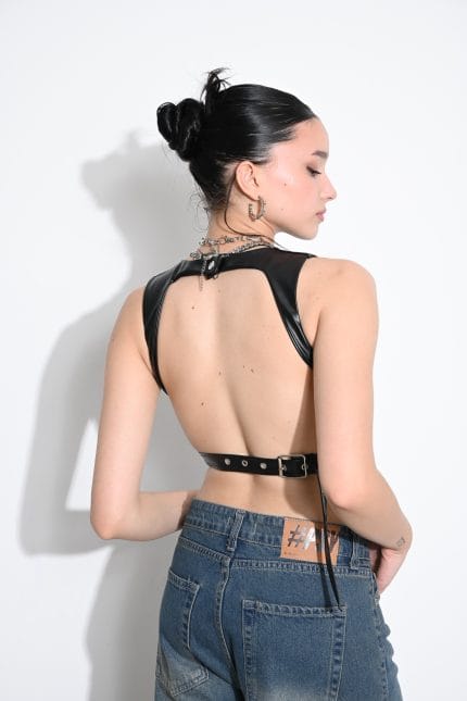 TOP CUERINA ESPALDA DESCUBIERTA - Imagen 2