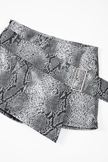 SKORT REPTIL C/ HEBILLA - Imagen 5
