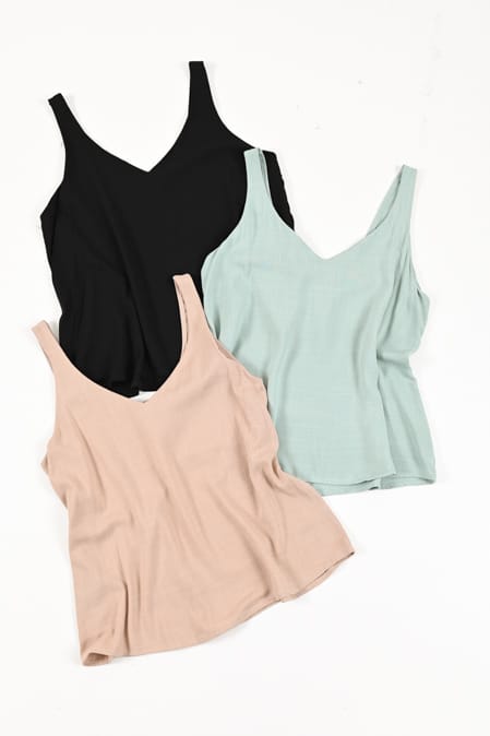 MUSCULOSA LINO LISO BRETEL ANCHO - Imagen 2