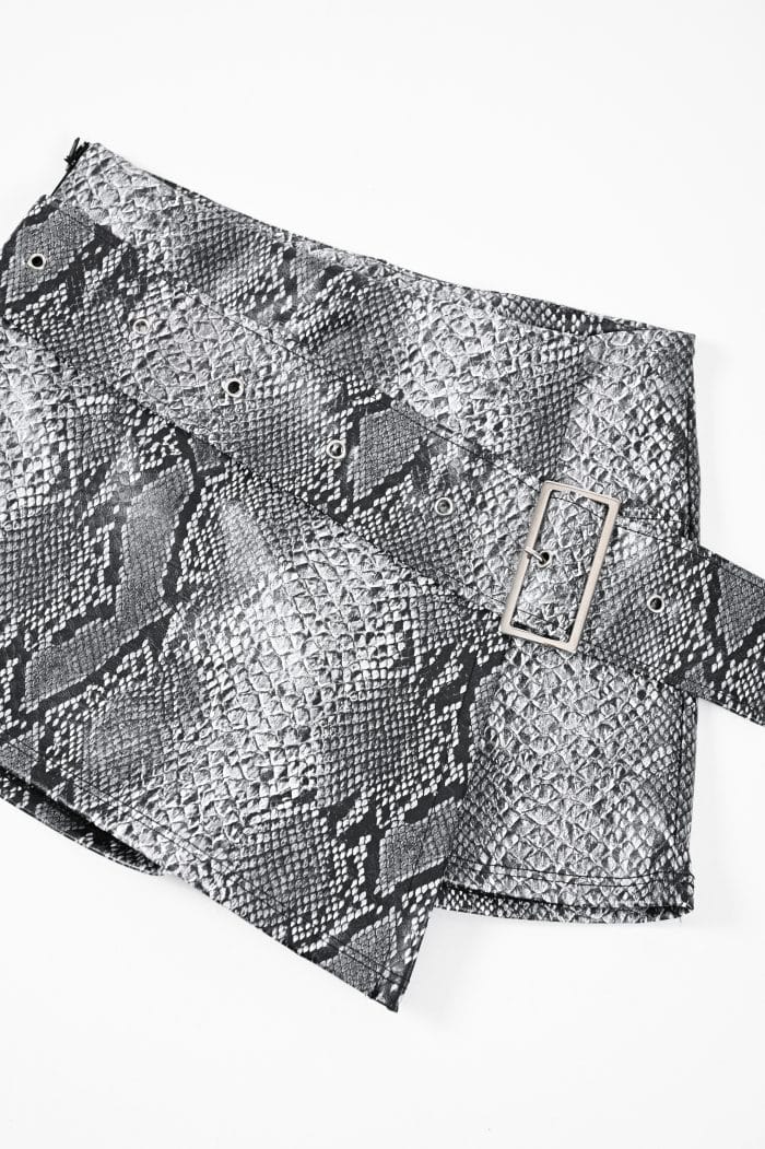 SKORT REPTIL C/ HEBILLA - Imagen 5